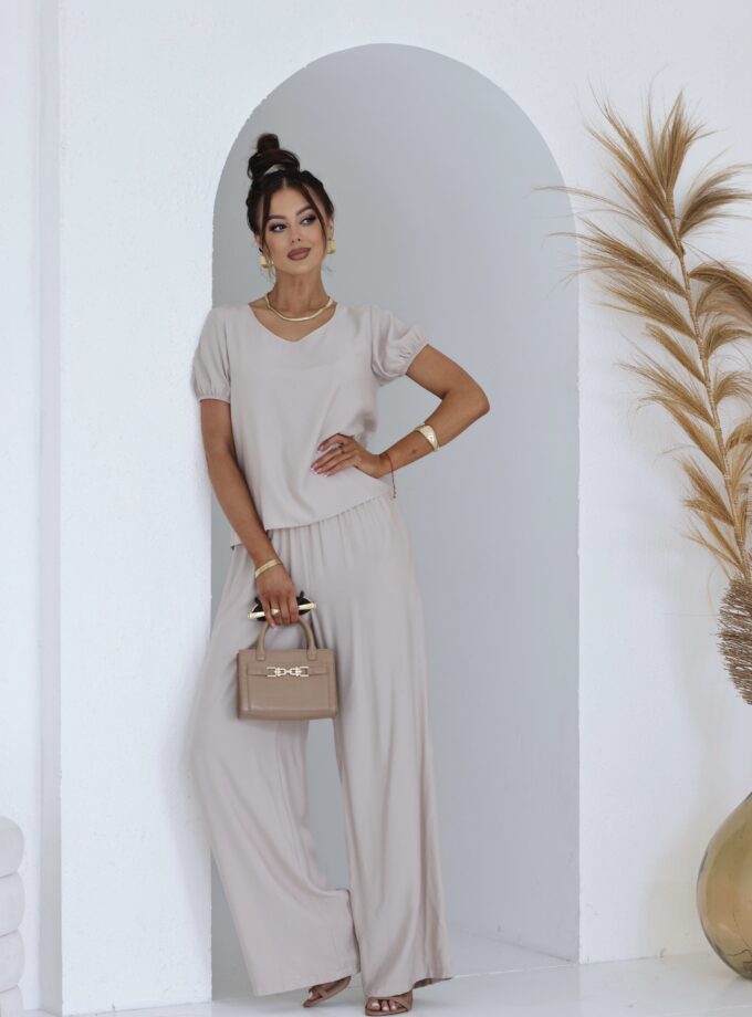 Letni komplet z lejącej tkaniny